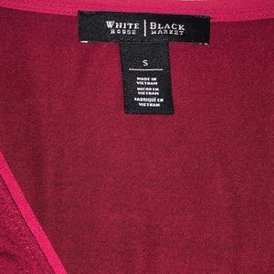 White House Black Market Tops - ⭐️ WHBM cranberry red long sleeve v-neck top White House Black Market Tops - ⭐️ WHBM cranberry red long sleeve v-neck top